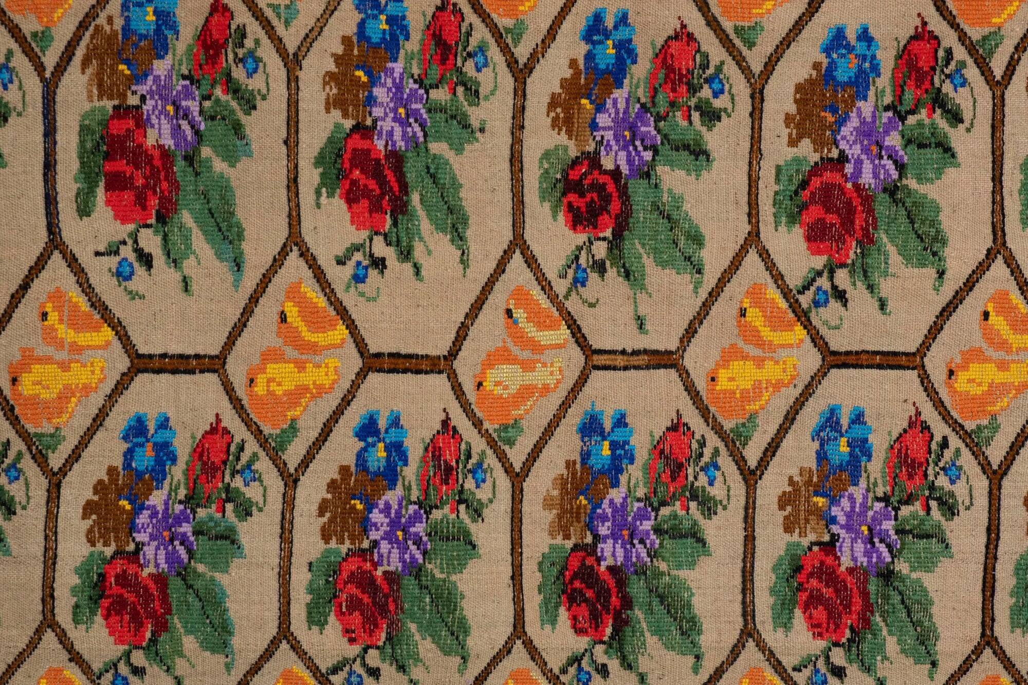 Vintage Turkish kilim handwoven 150x183 cm
