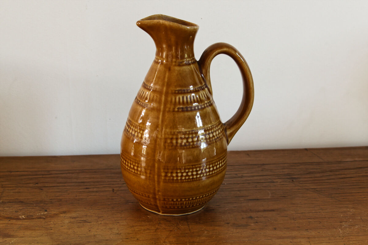Digoin pitcher, mustard yellow