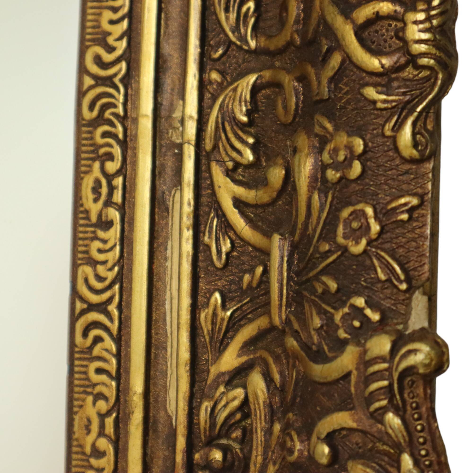 Large Gold Baroque Style Mirror Gilded Frame Acanthus Flowers 110cm