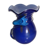 Vase ancien en verre multicouche bleu décor fleur soufflé col corolle vintage