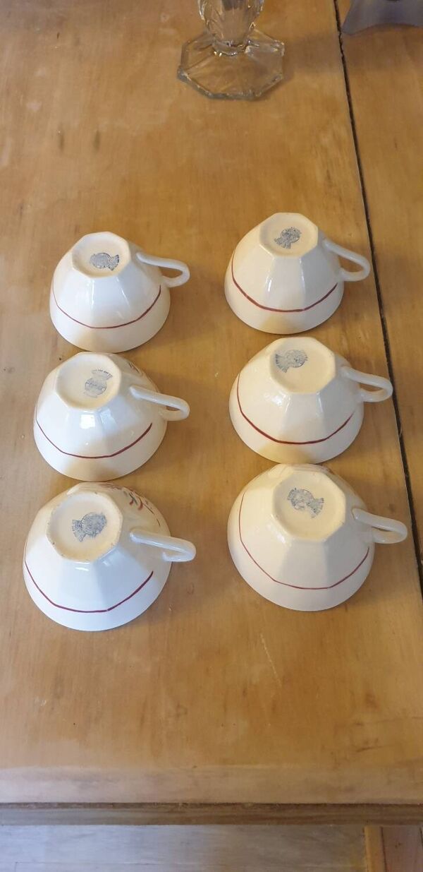 Service à café ou thé demi porcelaine Badonviller