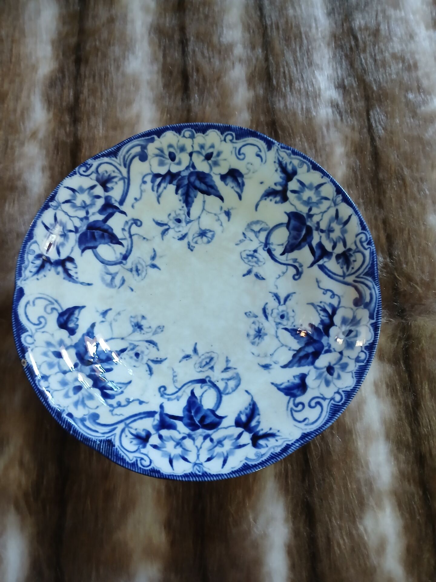 2 antique compotiers in Creil and Montereau ironstone.