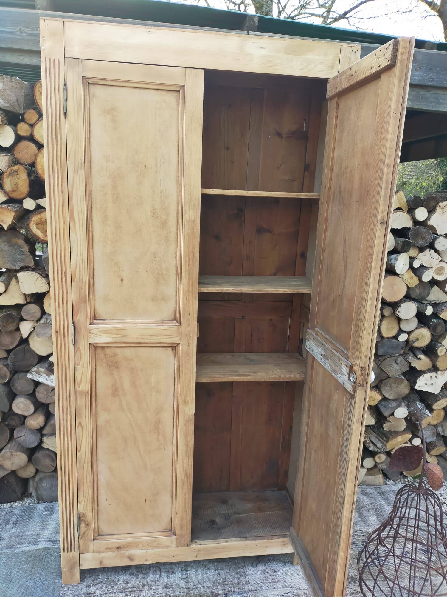 Wooden cabinet