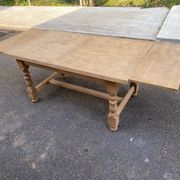 Renovated 19th-century oak extendable farmhouse dining table 160-240cm