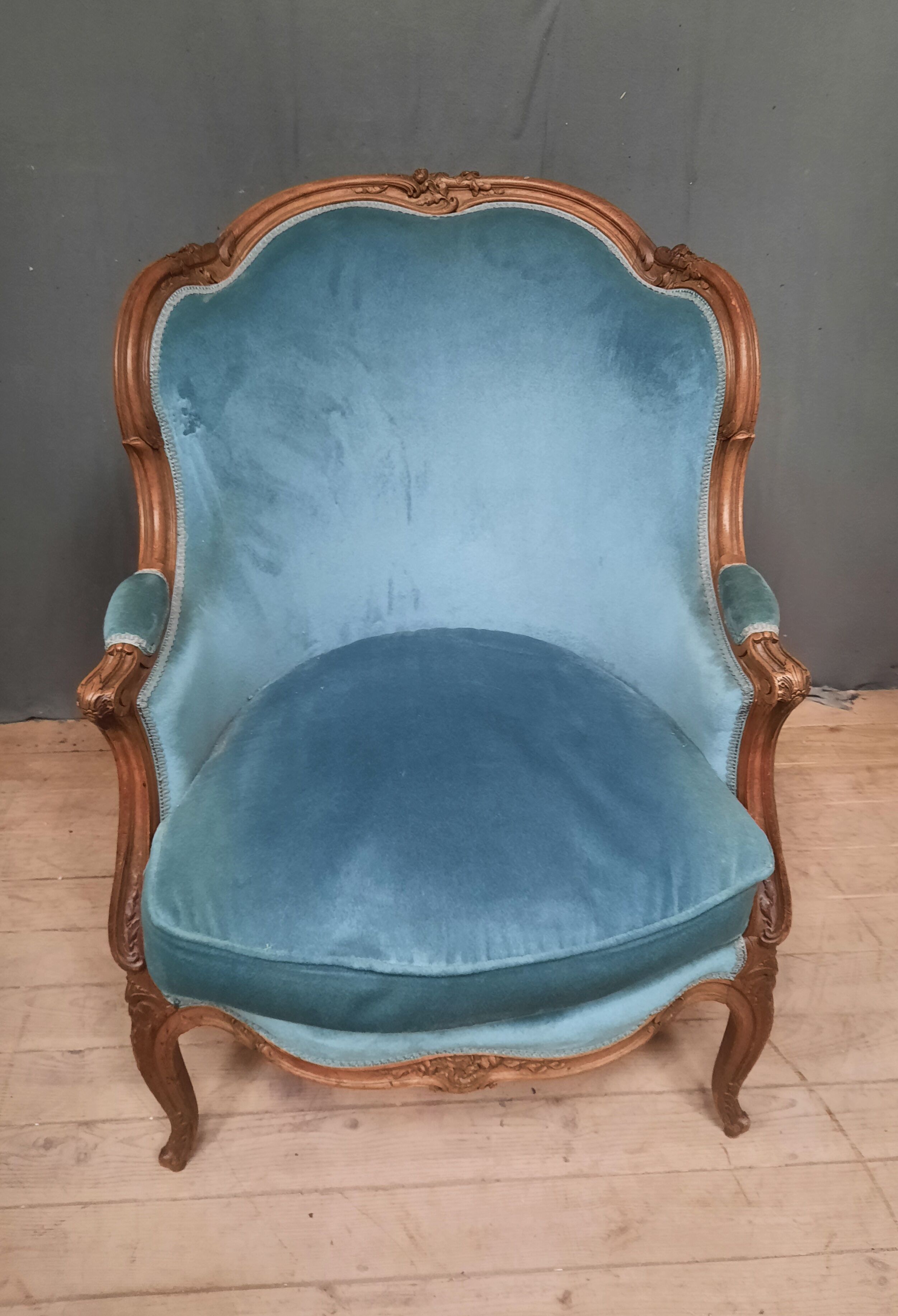Blue shepherd Louis XV style