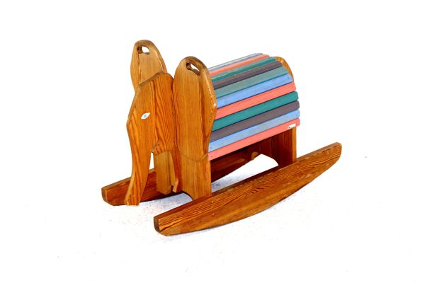 Éléphant à bascule en bois,  Suède, 1970