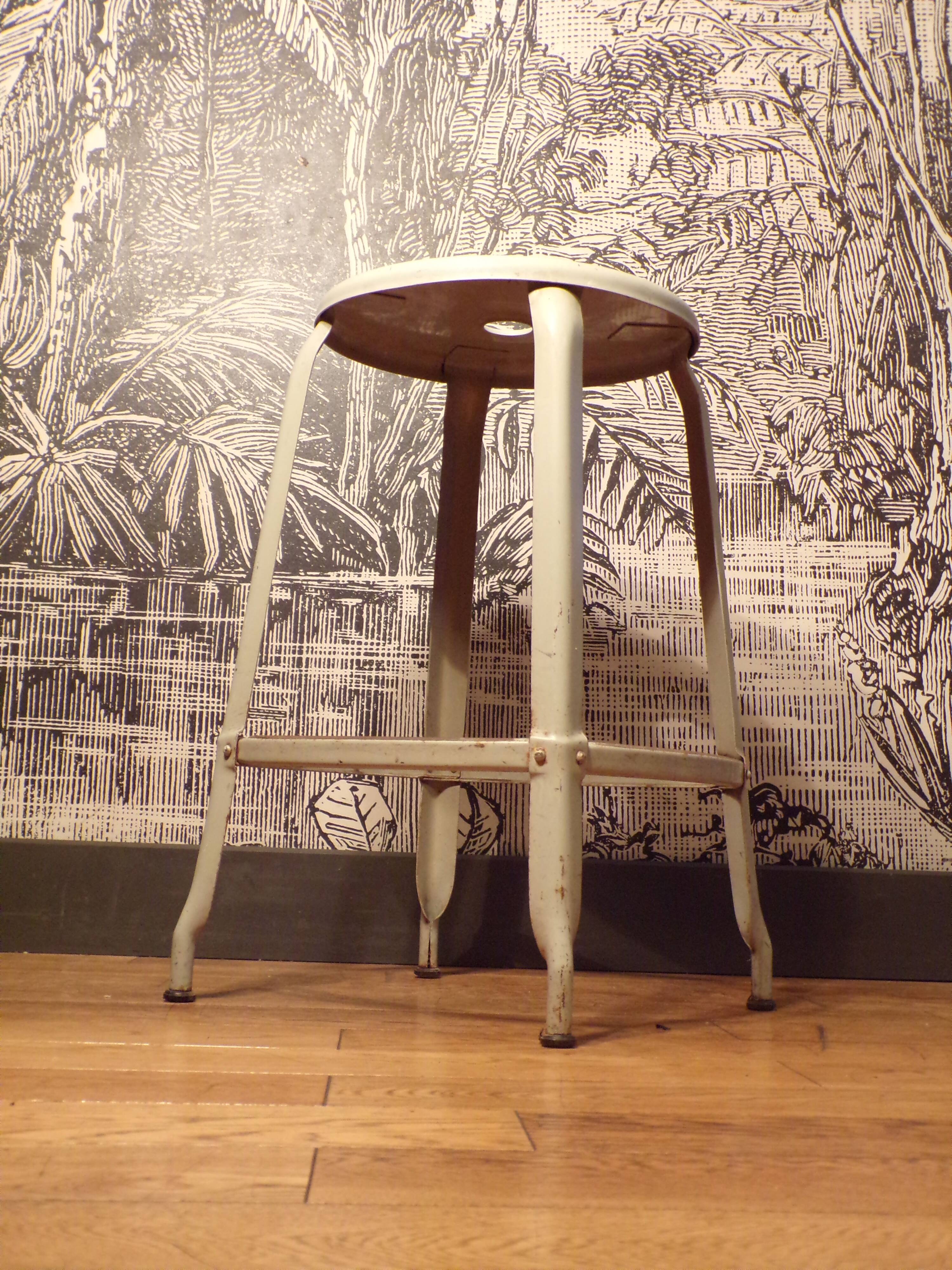Nicolle workshop stool