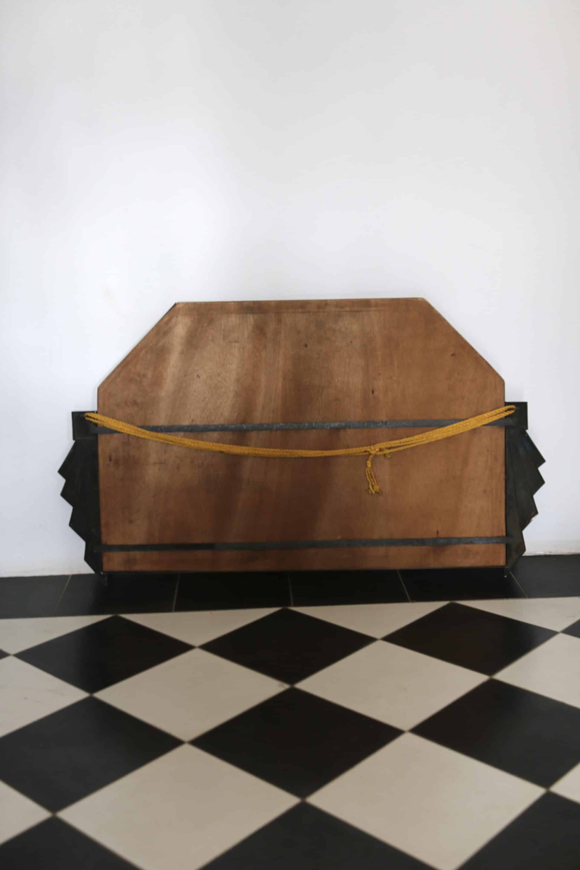 Bevelled mirror from the Art Deco period and style, 1930-40.