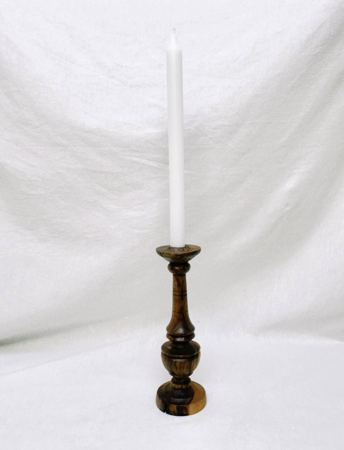 Bougeoir design en bois