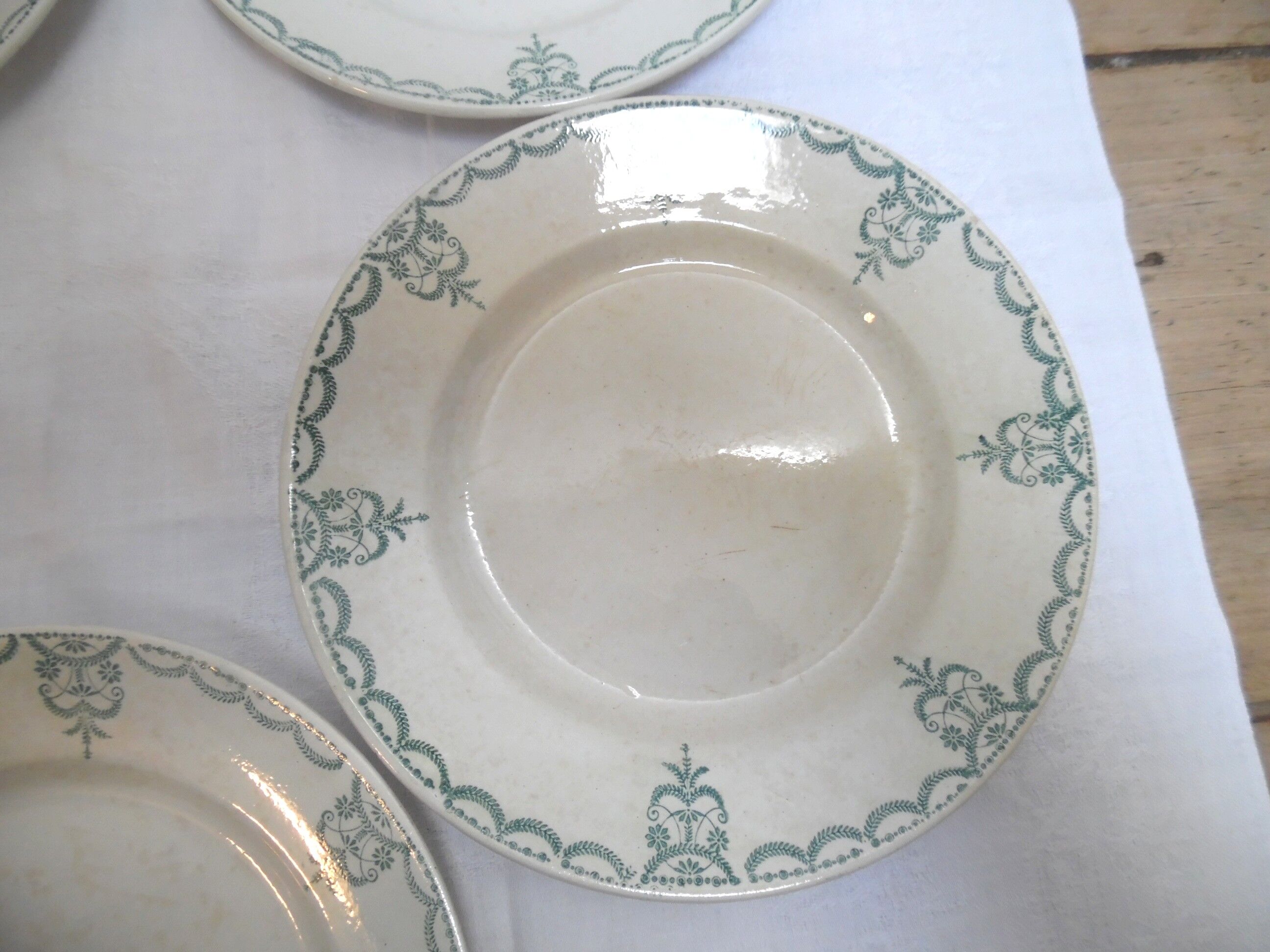 5 plates old mill of wolves & hamage