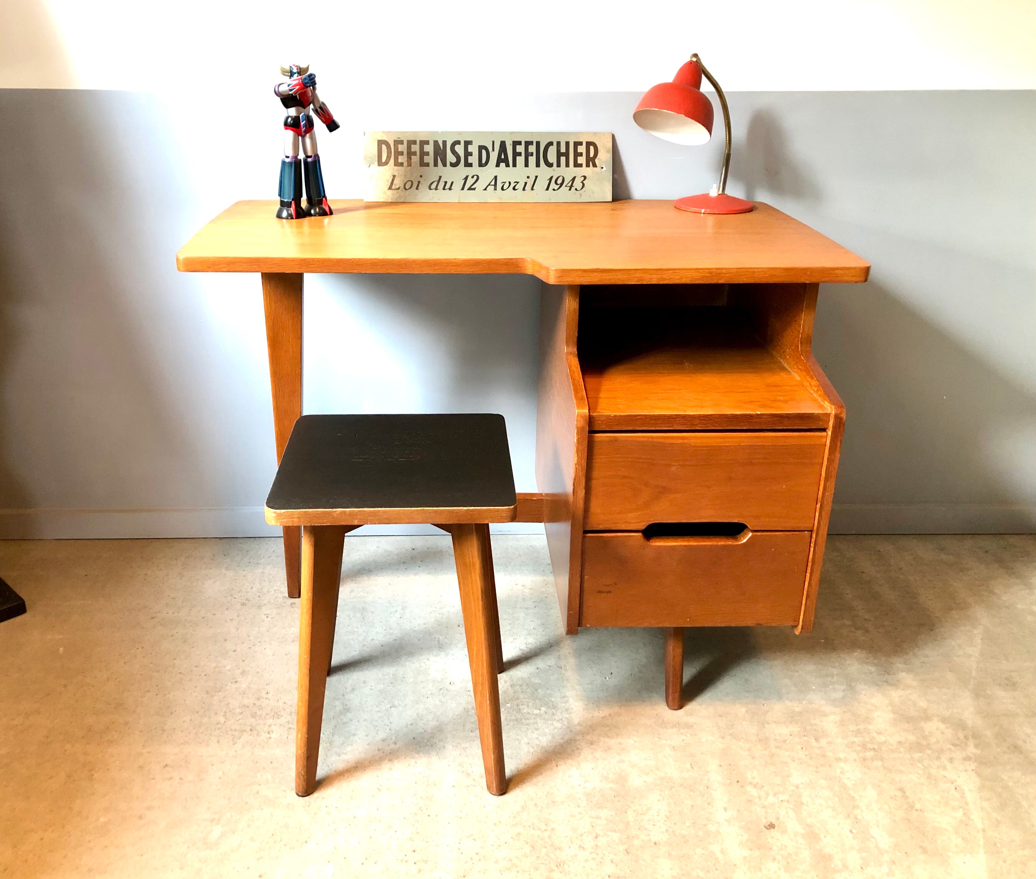 Bureau et tabouret Jacques Hauville