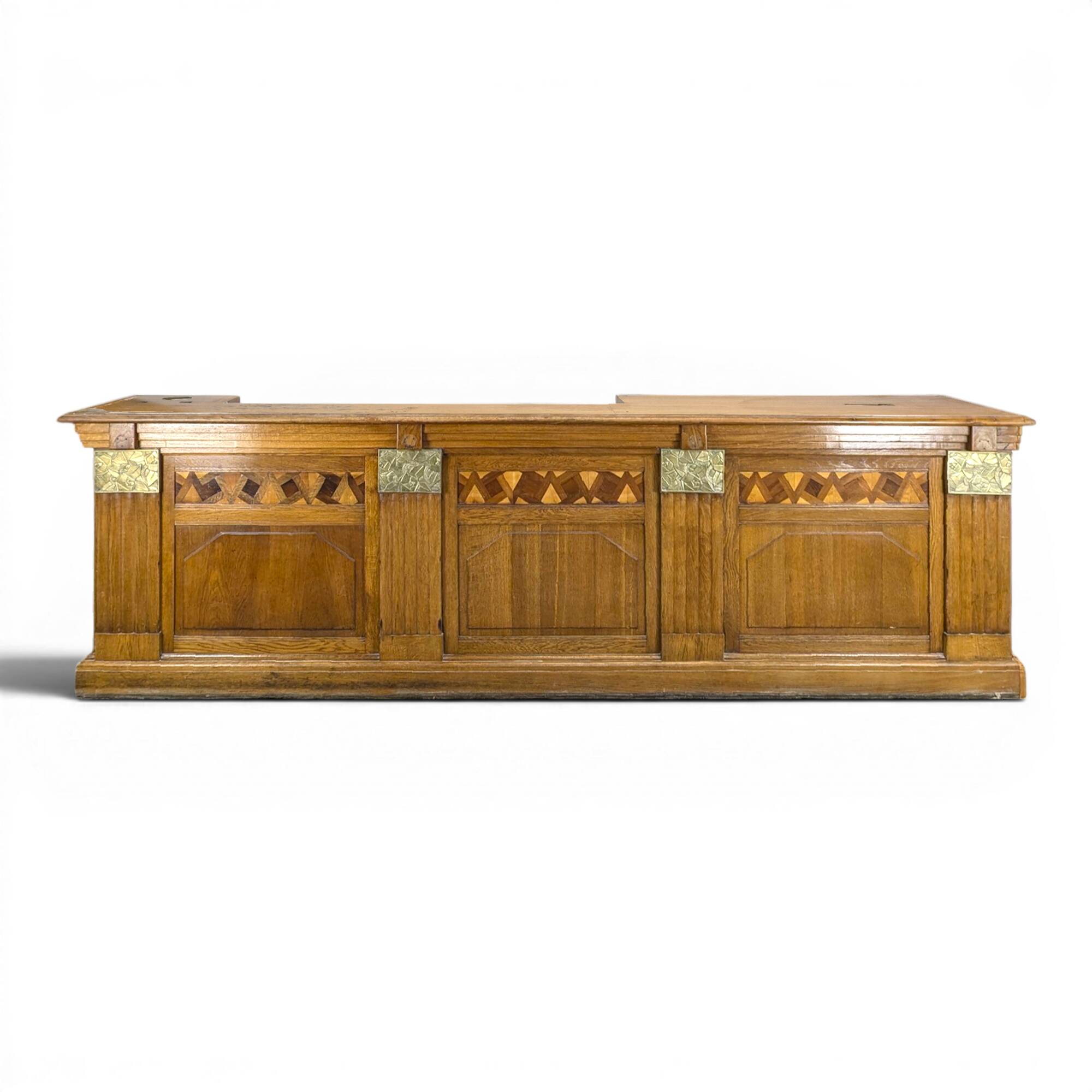Grand bar comptoir époque Art Déco en chêne massif