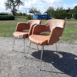 Pair of vintage armchairs of the 70s chrome and salmon fabrics