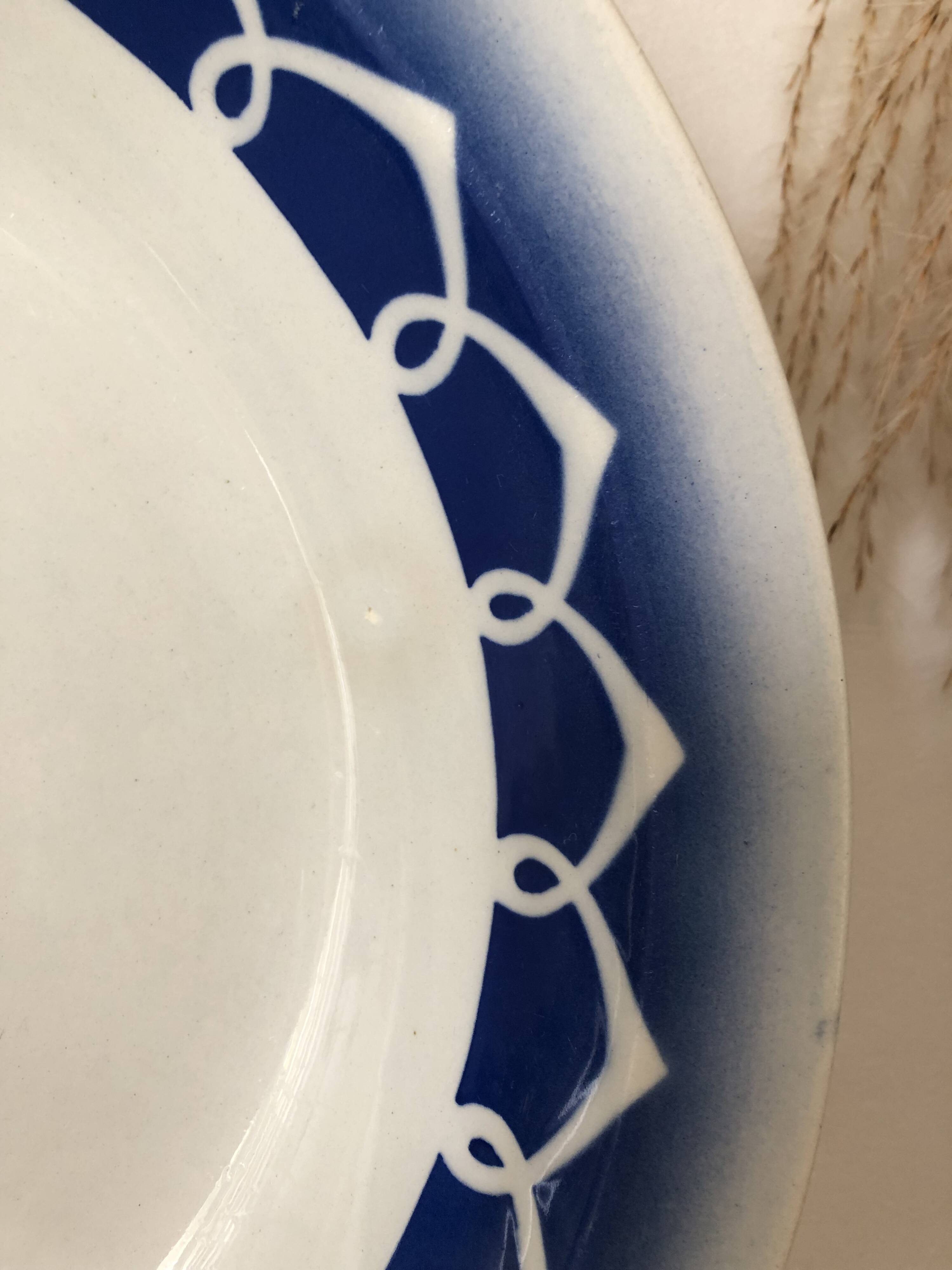 Vintage sublime white and blue hollow dish Badonviller earthenware
