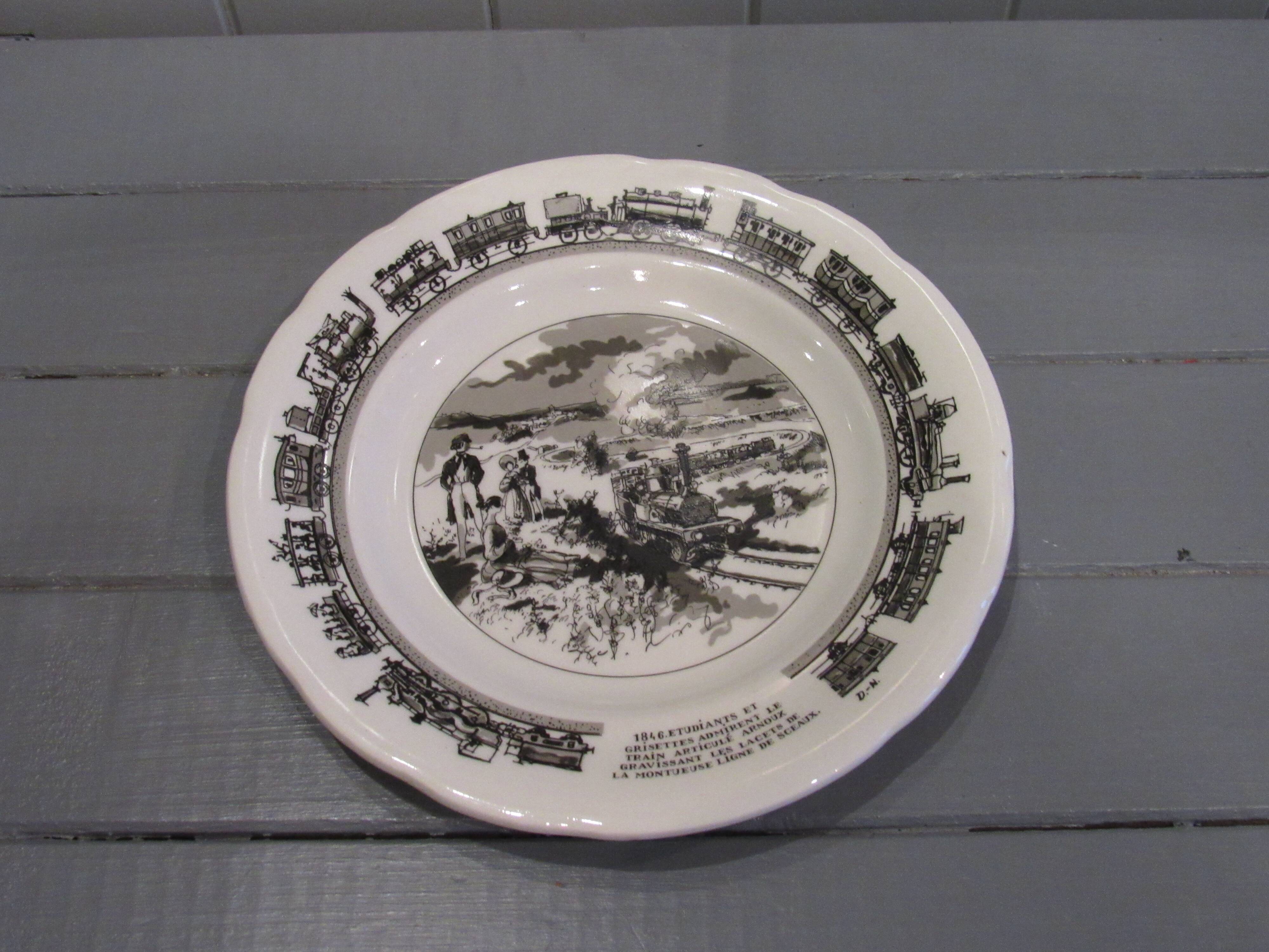 Set of 6 humorous plates on the Train Delarue-nouvellière Gien