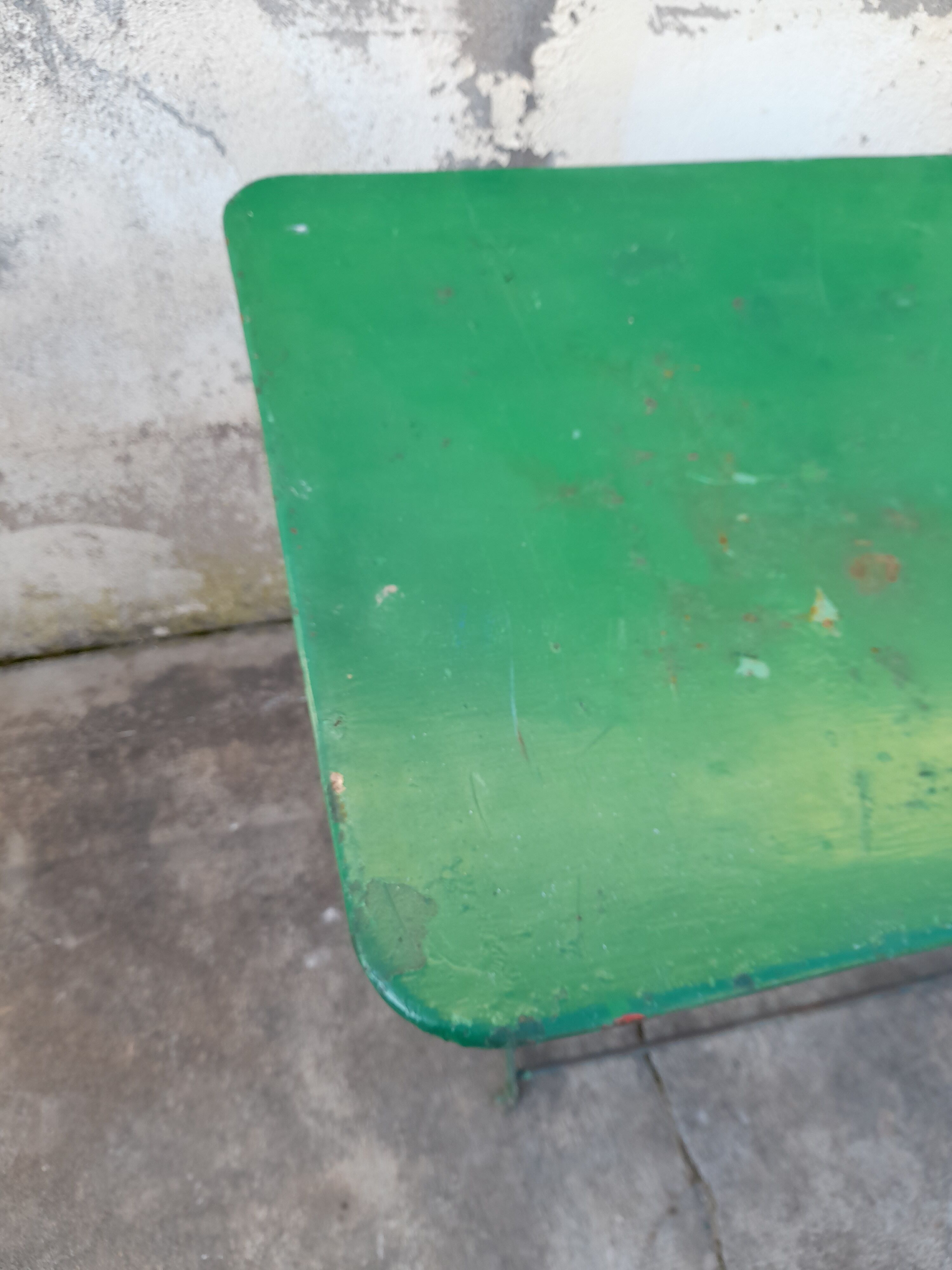 Iron folding garden table