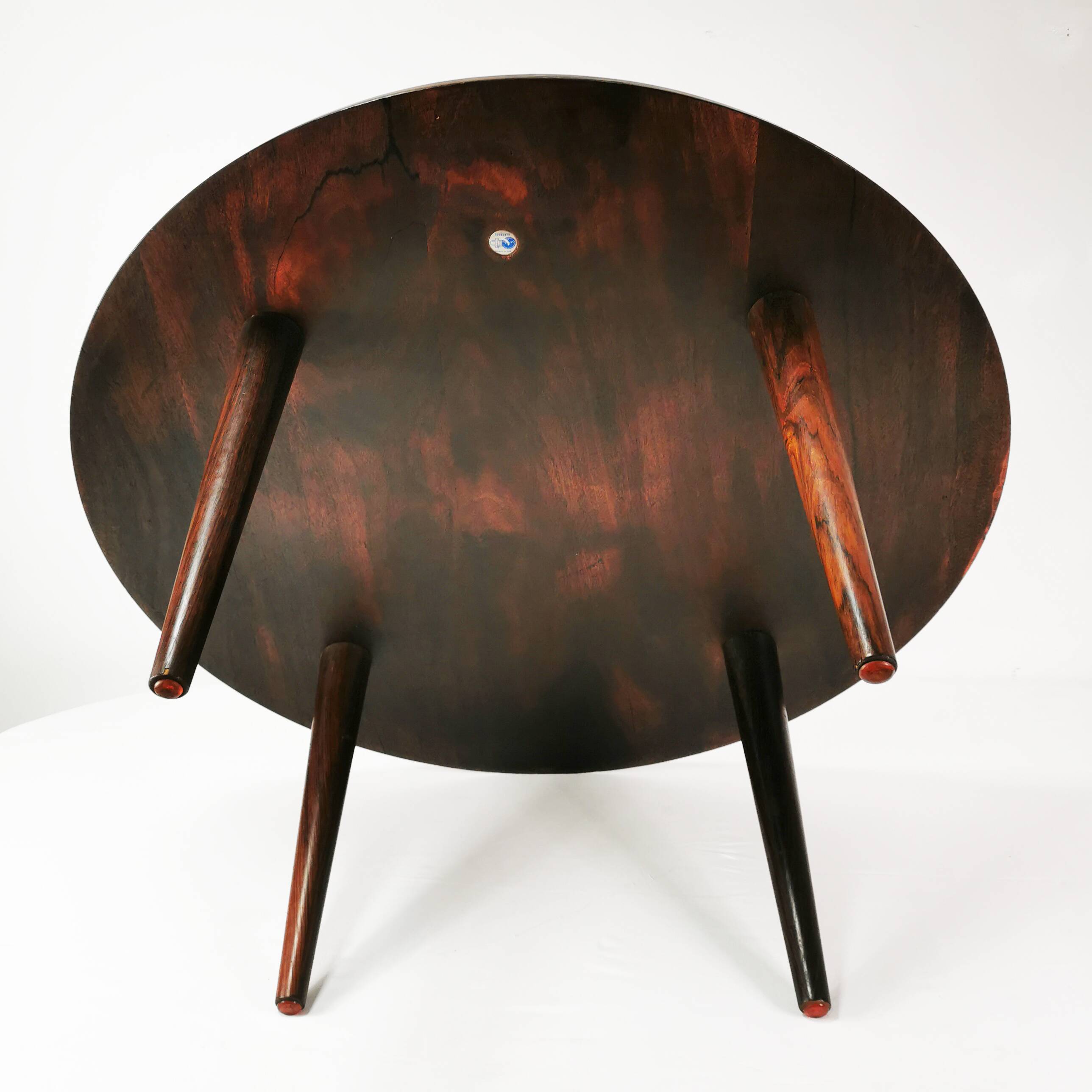 Round mid-century rosewood coffee table, Silkeborg, Denmark, 1960s.