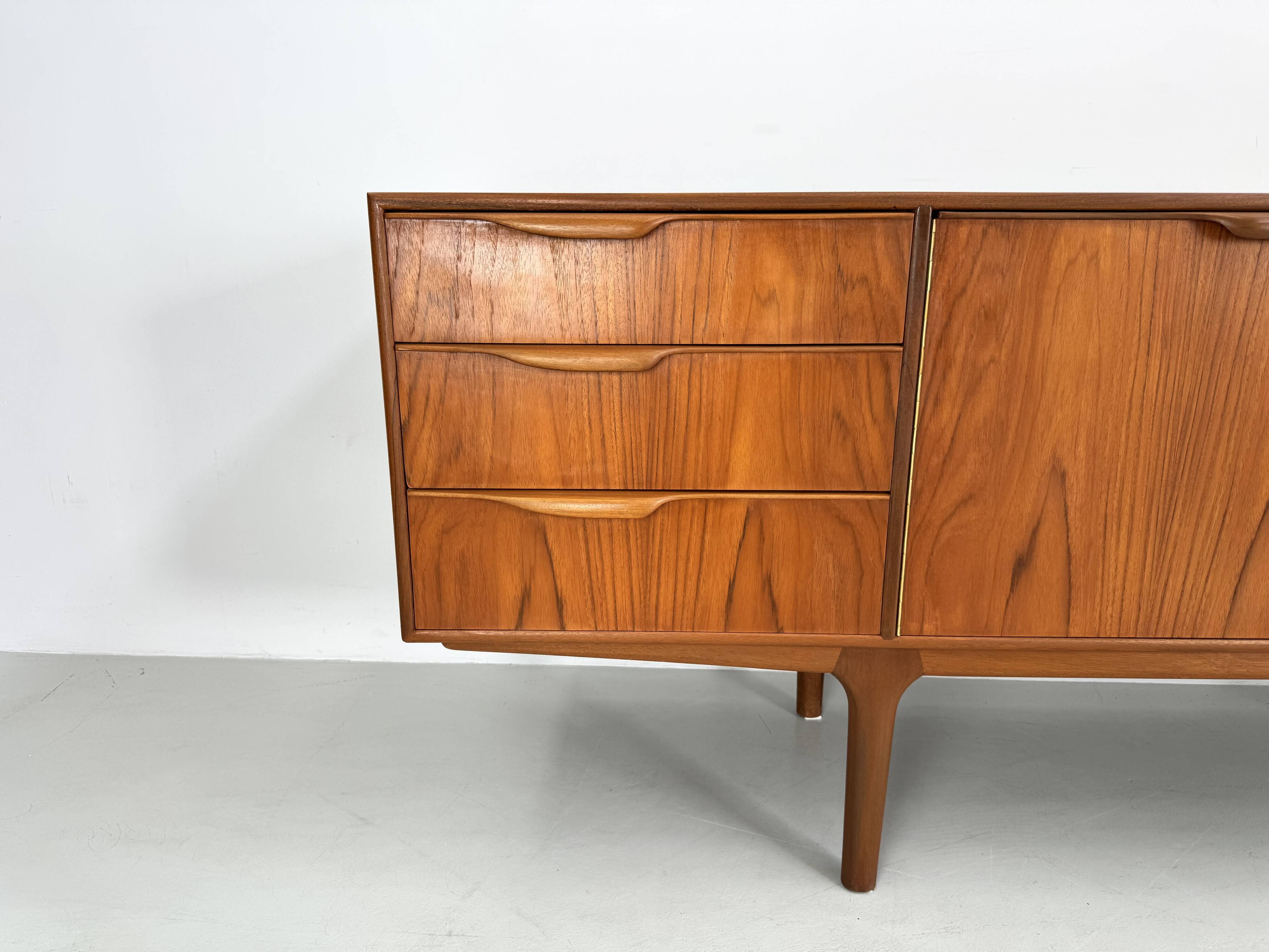 Beautiful McIntosh sideboard designed by T. Robertson in the 1960s.
