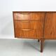 Magnifique buffet McIntosh conçu par T. Robertson dans les années 1960.