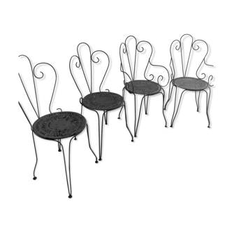 Set of garden chairs