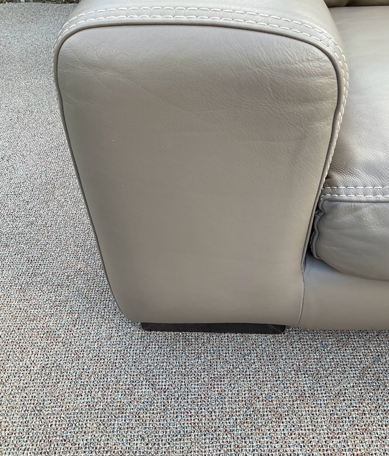 Roche Bobois 3-seater sofa in beige leather