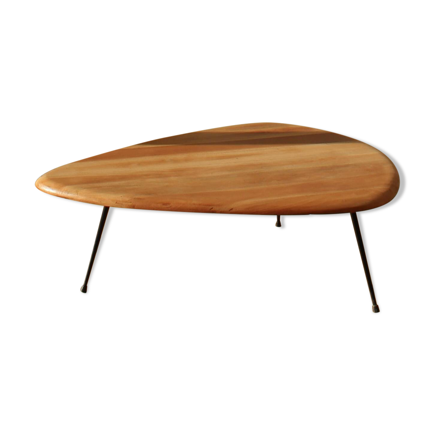 Table basse forme libre en bois massif