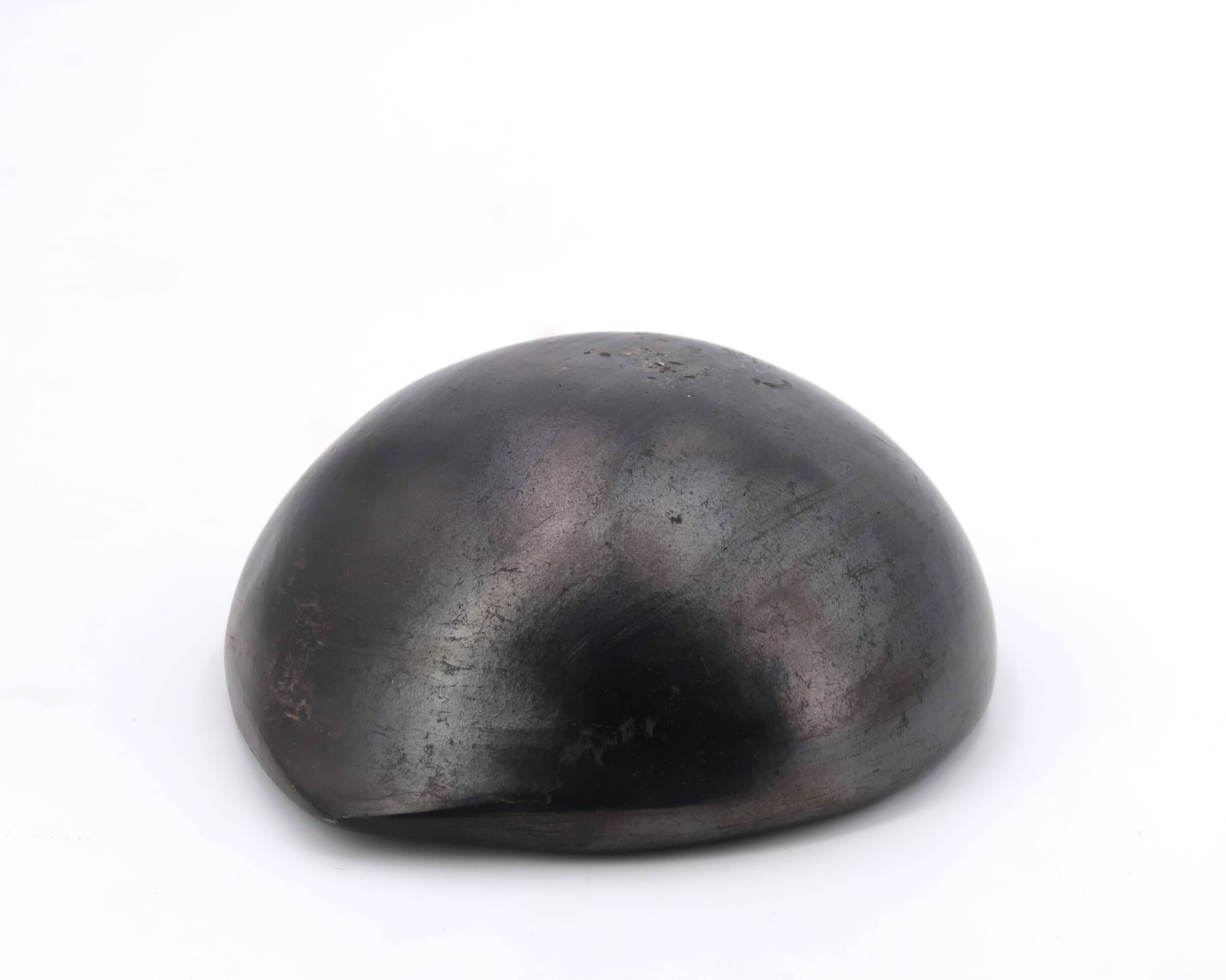 Colombian Chamba black ceramic pocket emptier, 70s