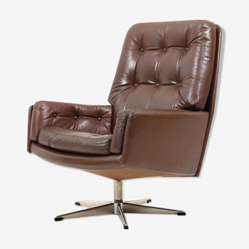 Fauteuil danois en cuir brun