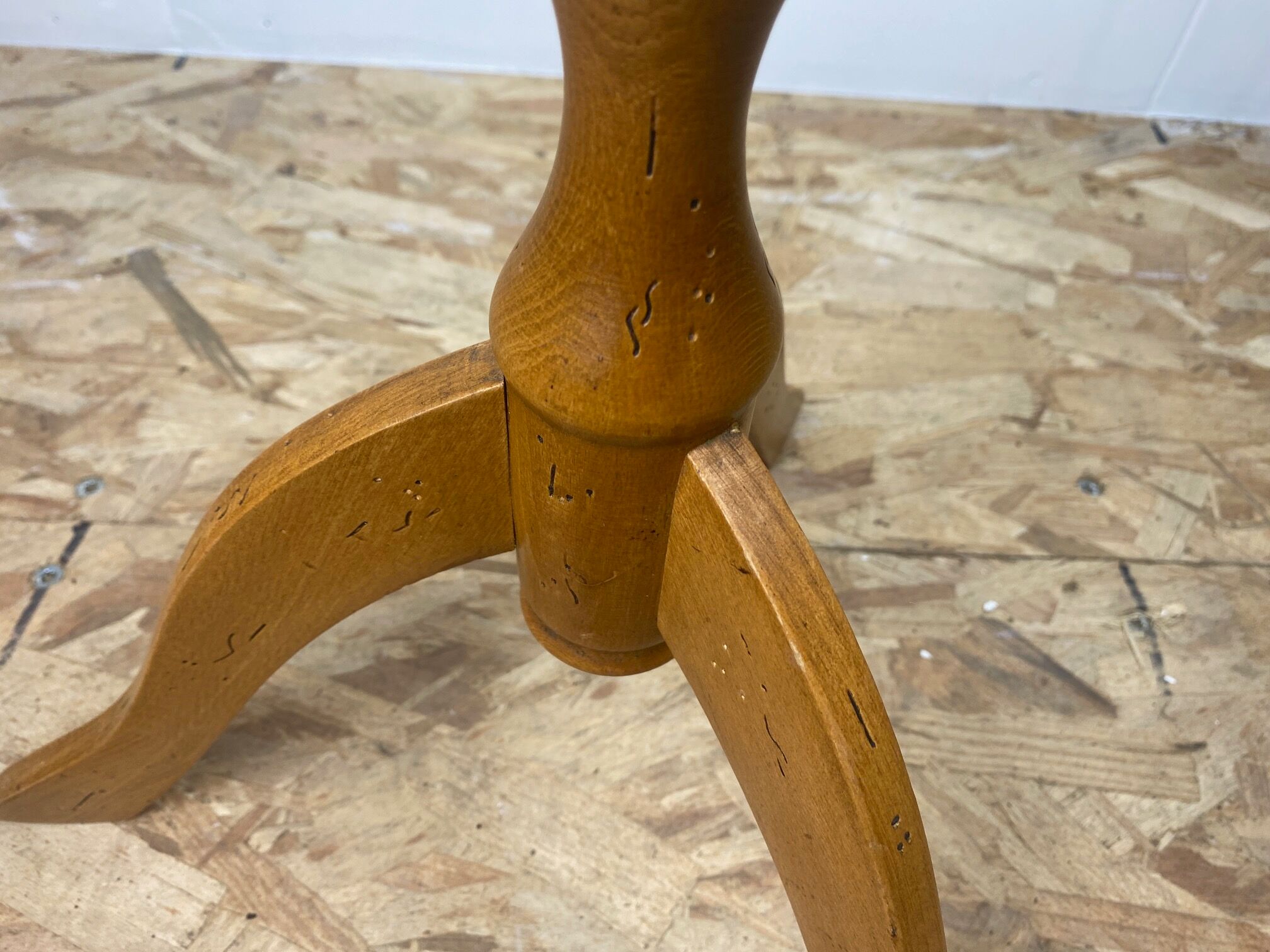 Solid wood tripod pedestal table 1900