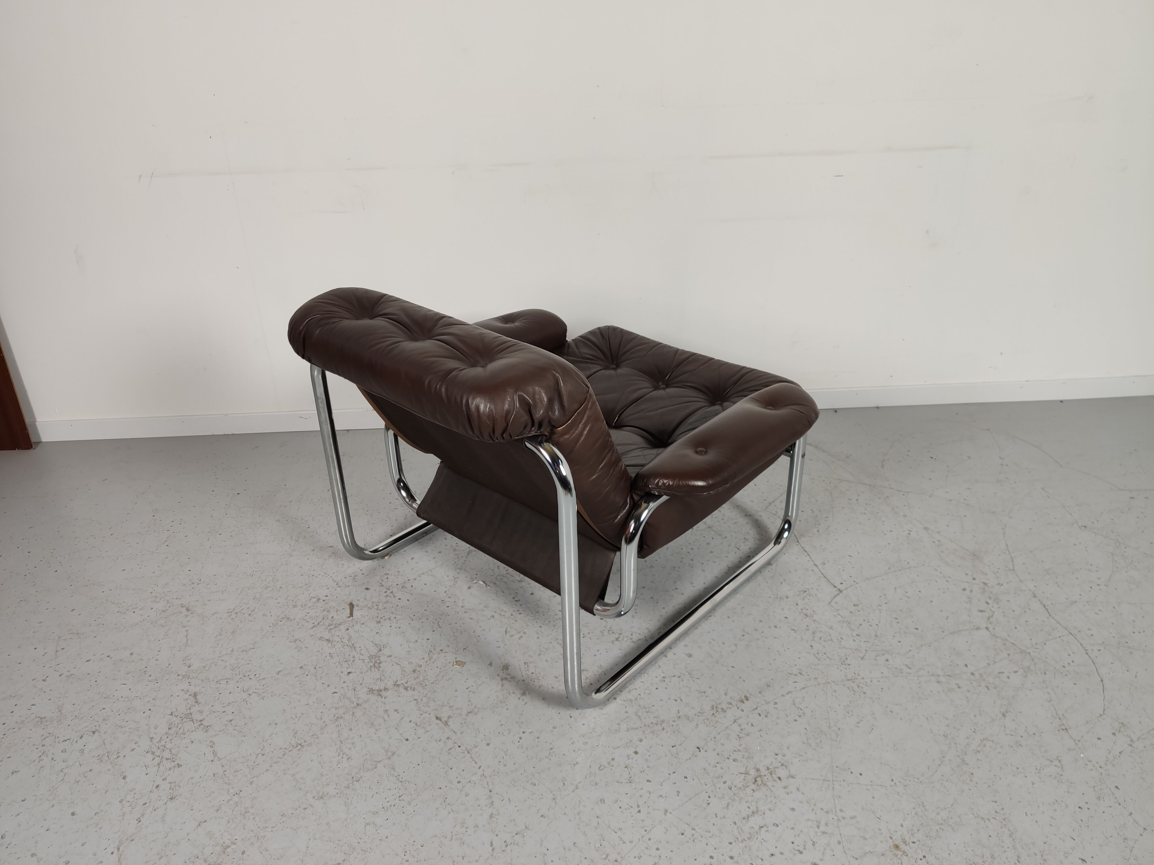 Sofa and 2 armchairs by Johan Bertil Ugggstrom 1970s chrome leather
