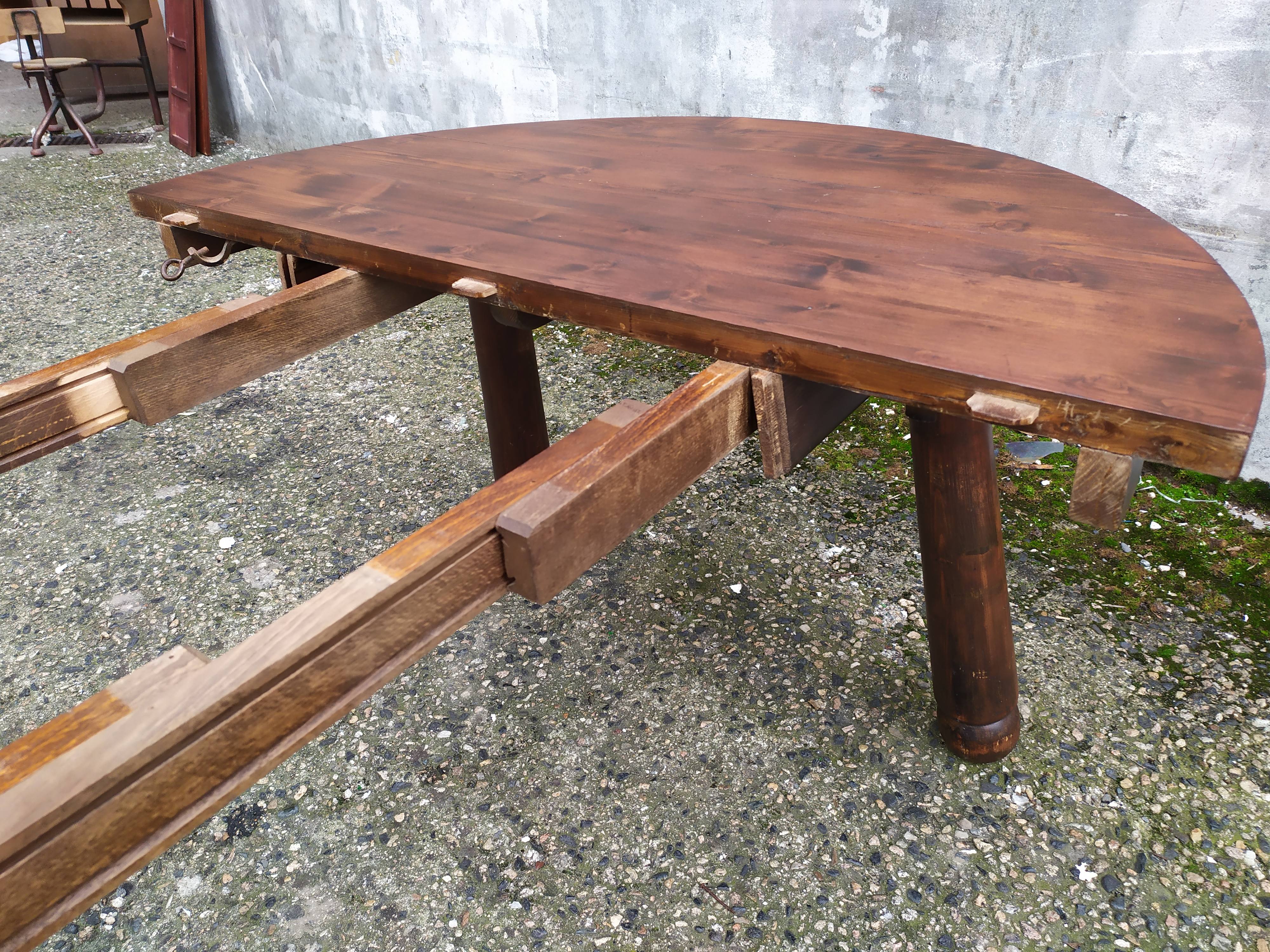 Brutalist Round Table