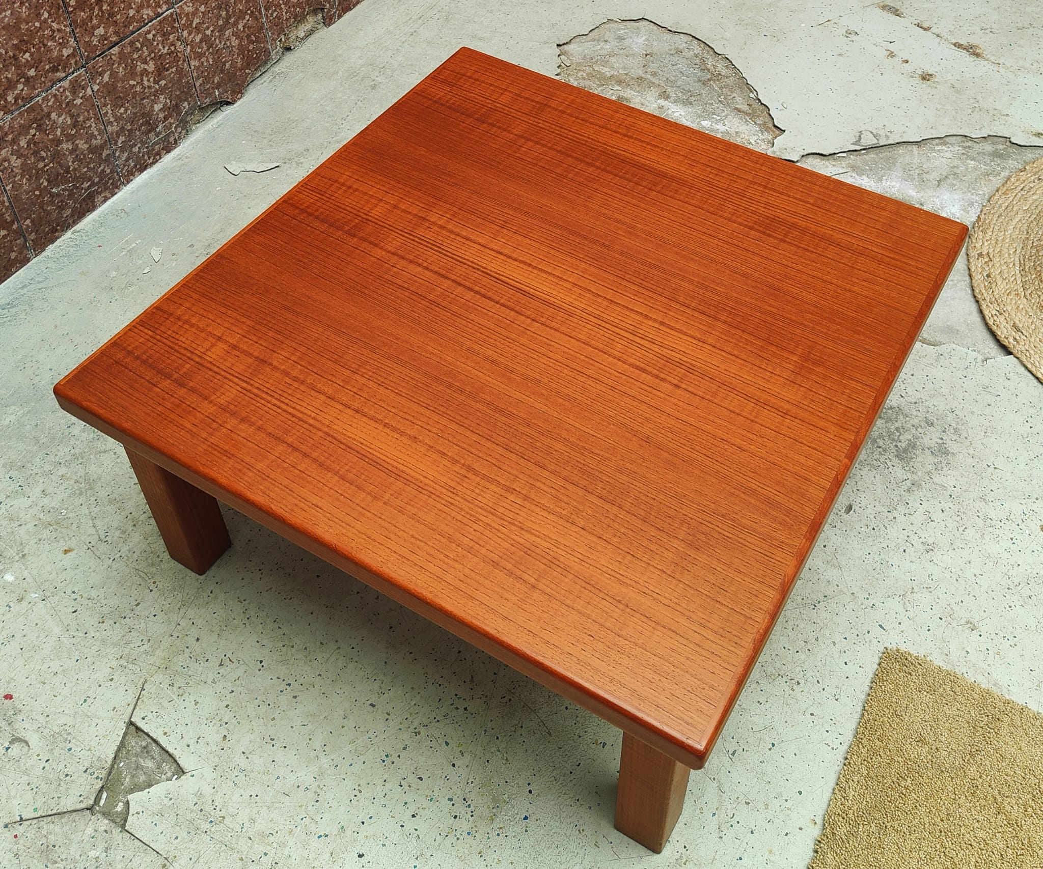 Mid century coffee table vintage