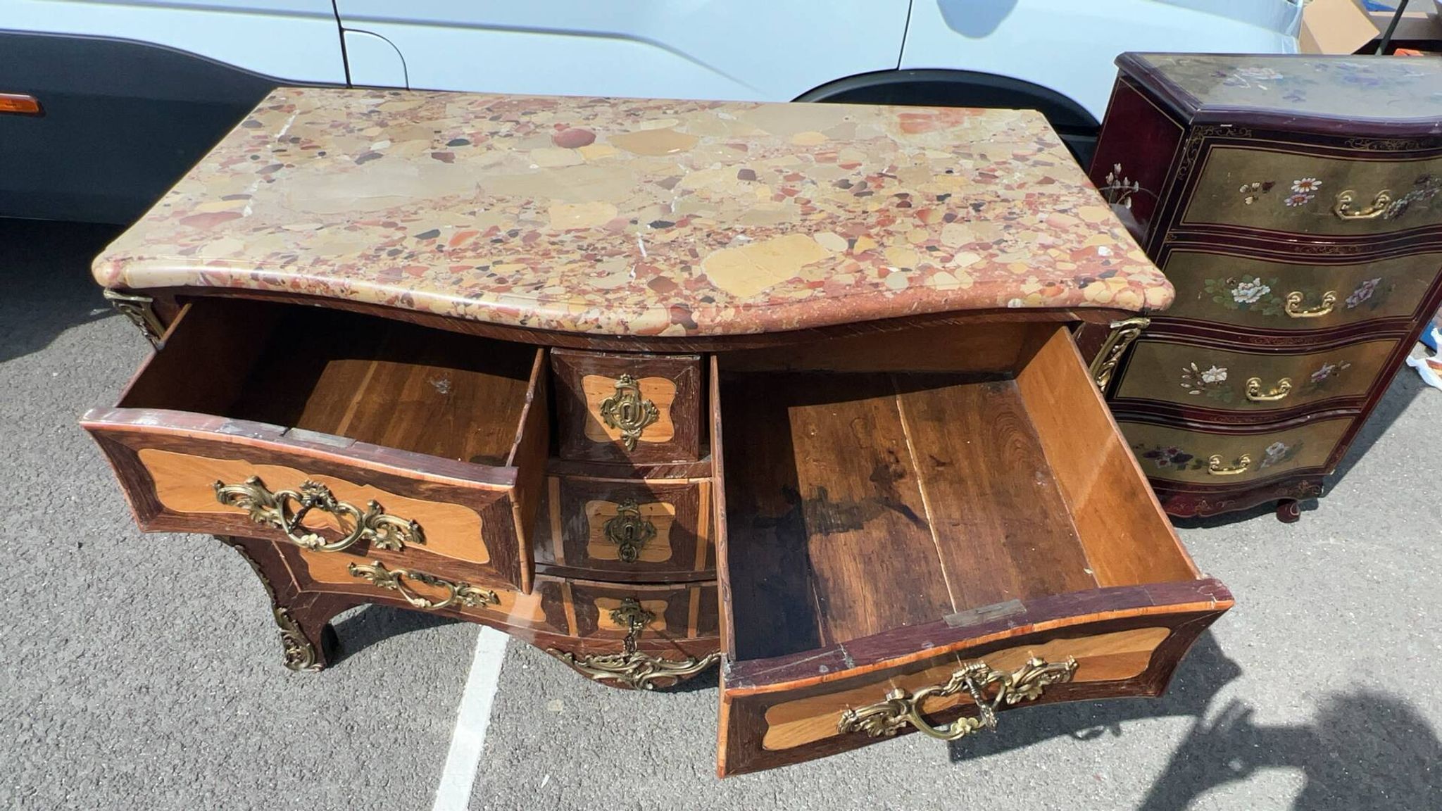 Louis XV tomb commode in marquetry and marble, late 19th century.
