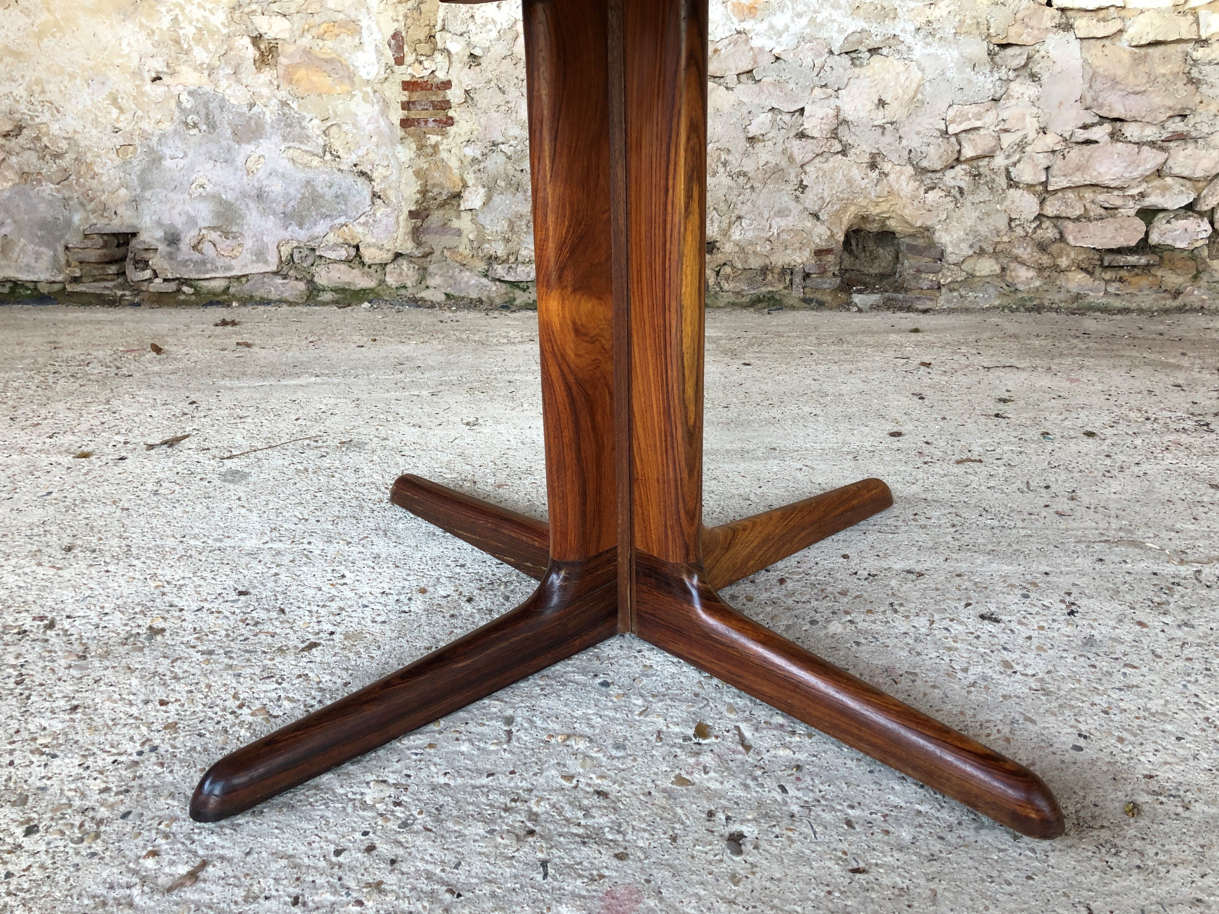 Expandable Scandinavian rosewood dining table by CJ Rosengaarden, circa 60's