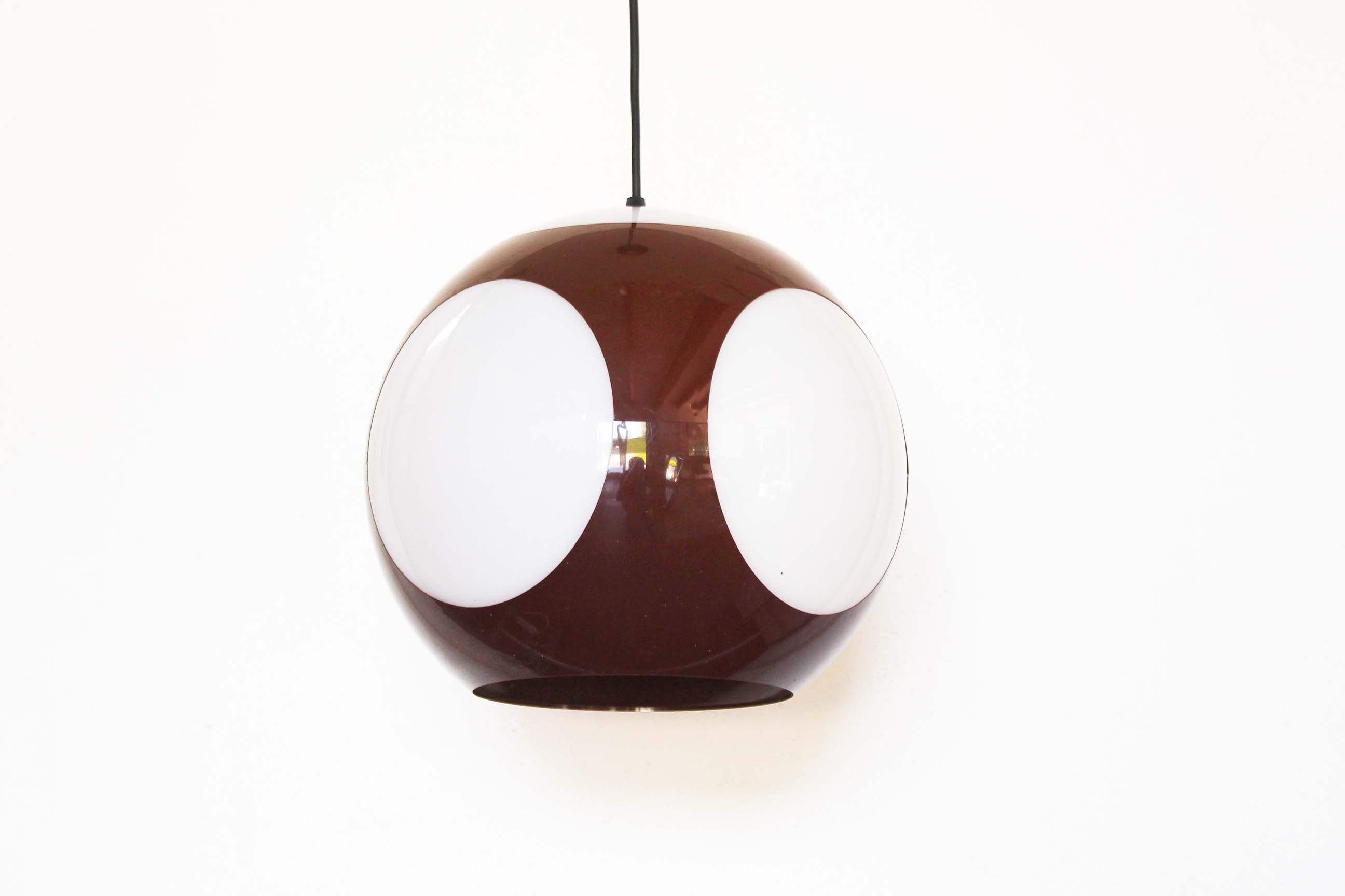 Bug Eye pendant lamp by Massive