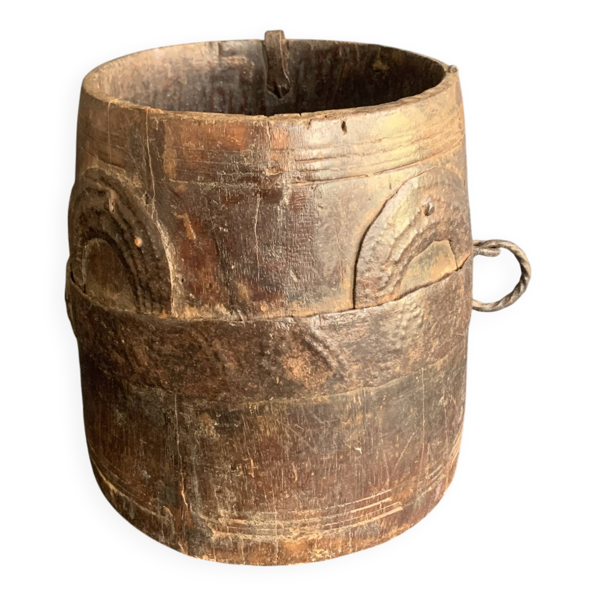 Large measuring pot in wood and old iron, 19th century folk art