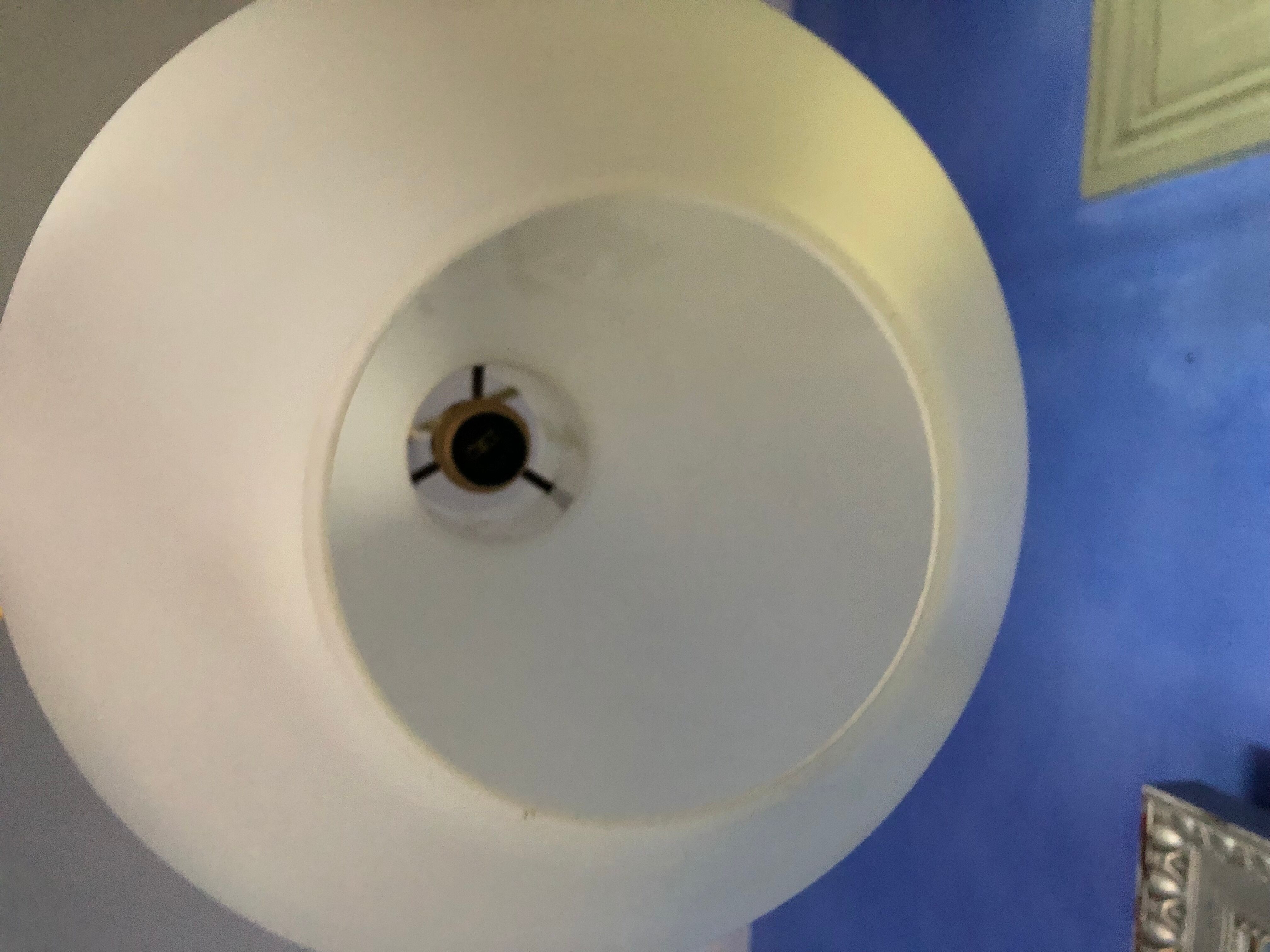 Scandinavian suspension 1960 2 white opalines