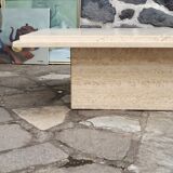Table basse en travertin