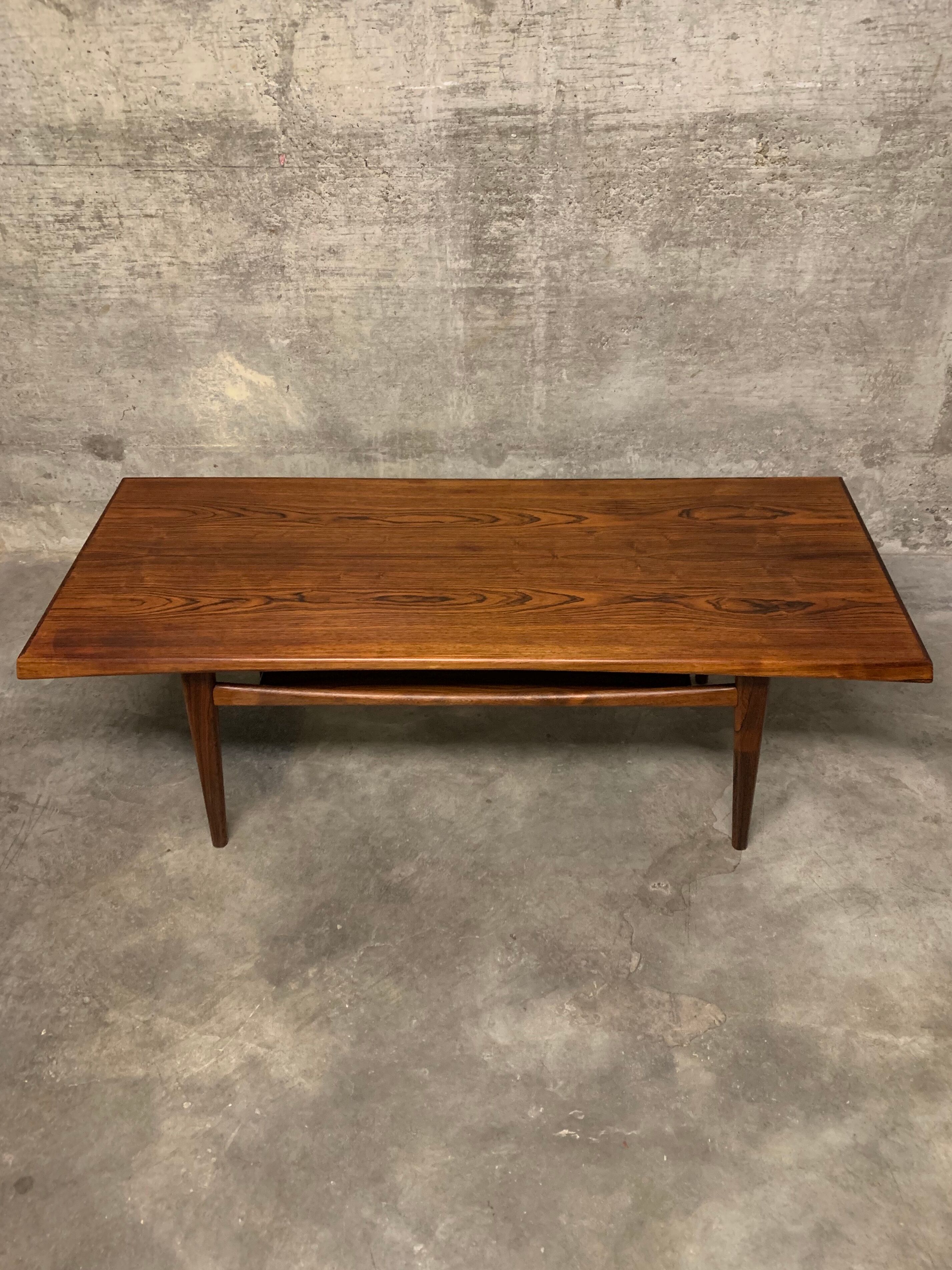 Table basse en palissandre, années 1960