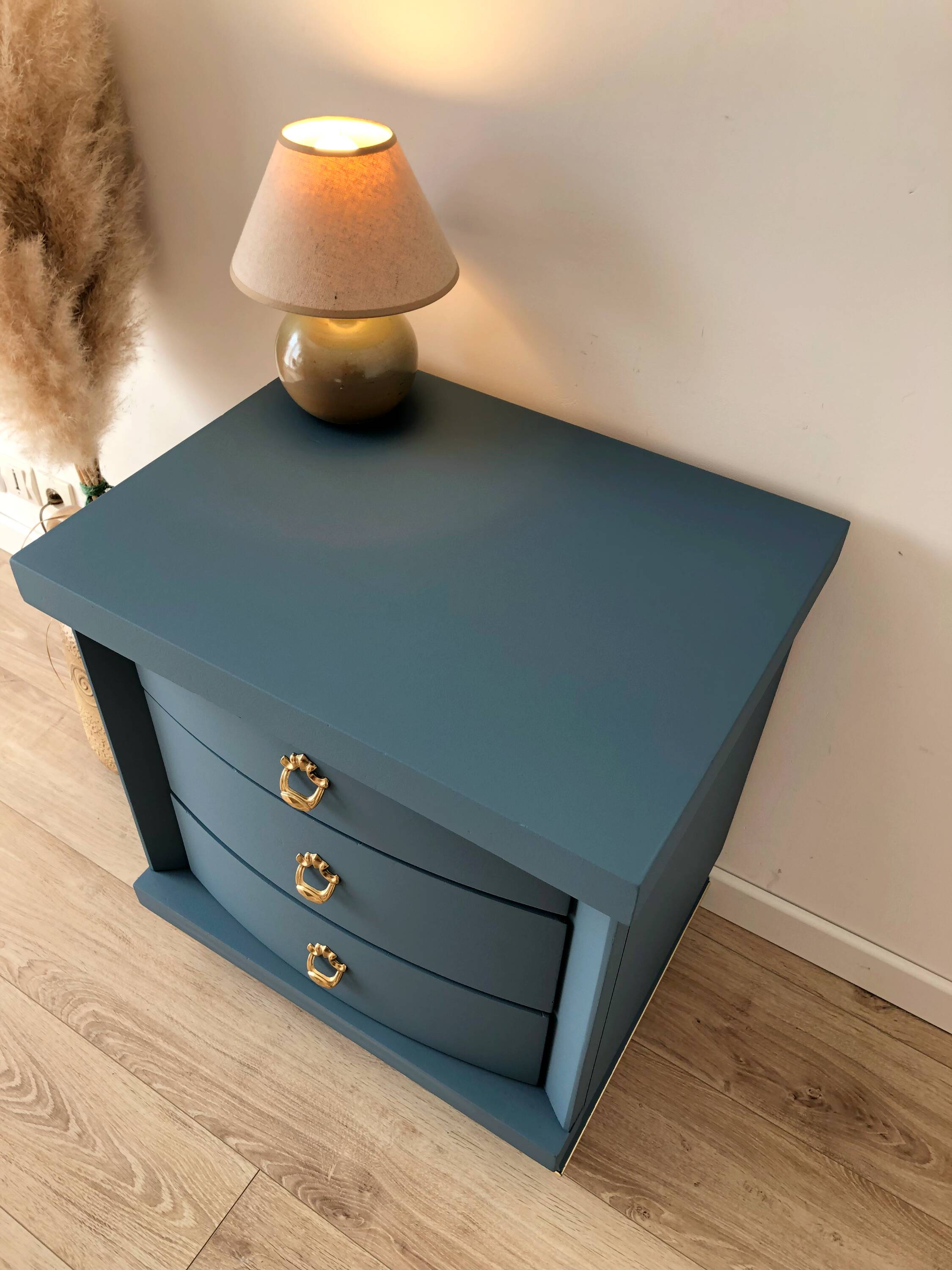 Revisited occasional furniture