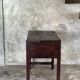 Meuble de métier ancien indonésien en teck à deux tiroirs H80,5 L79,5x51