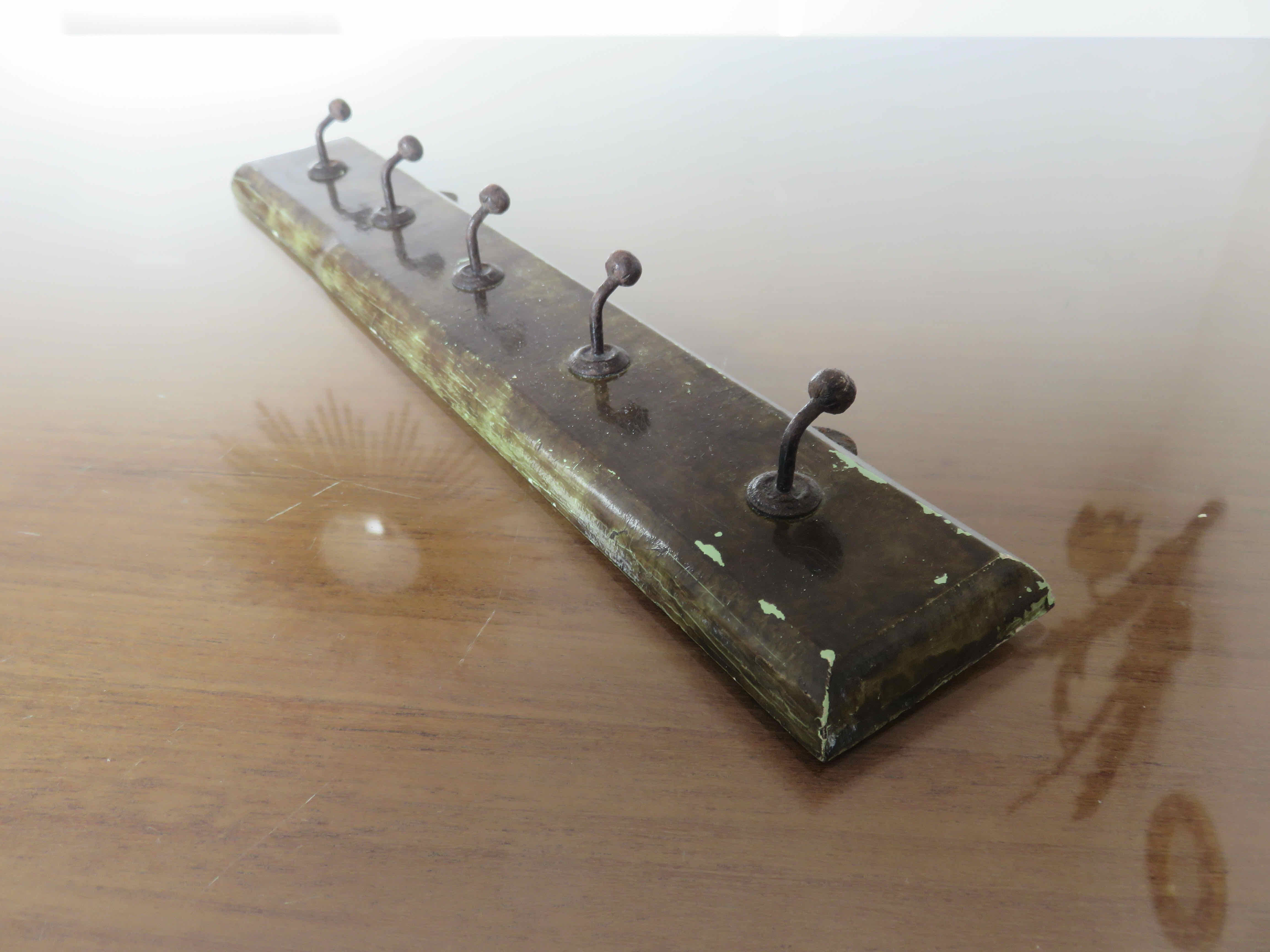 Wooden and metal tea towel door 30s 40