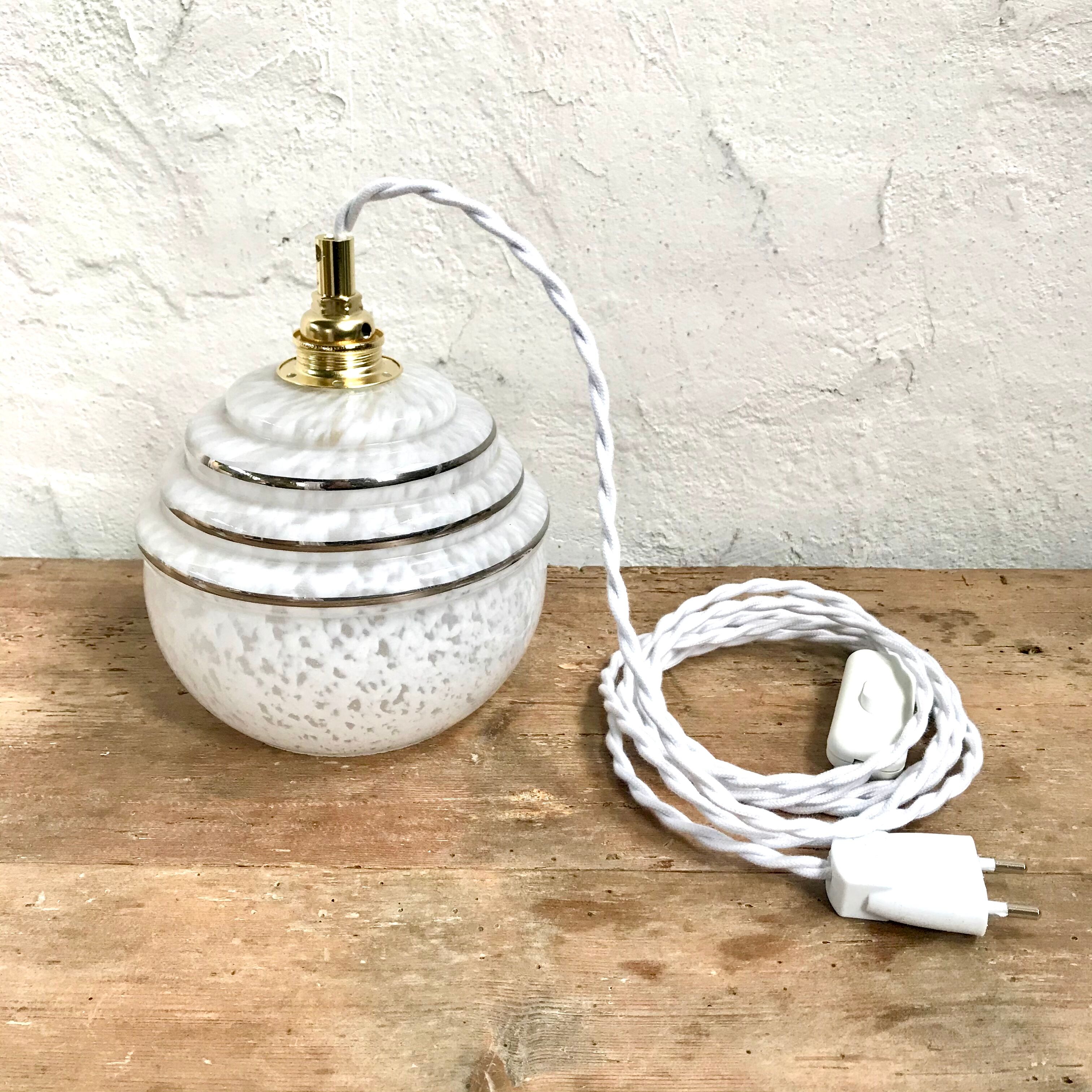 White Clichy glass walker