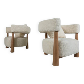 Contemporary Pair of Italian Armchairs, Wood and White Boucle Fabric