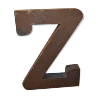 Lettre industrielle "Z" en fer