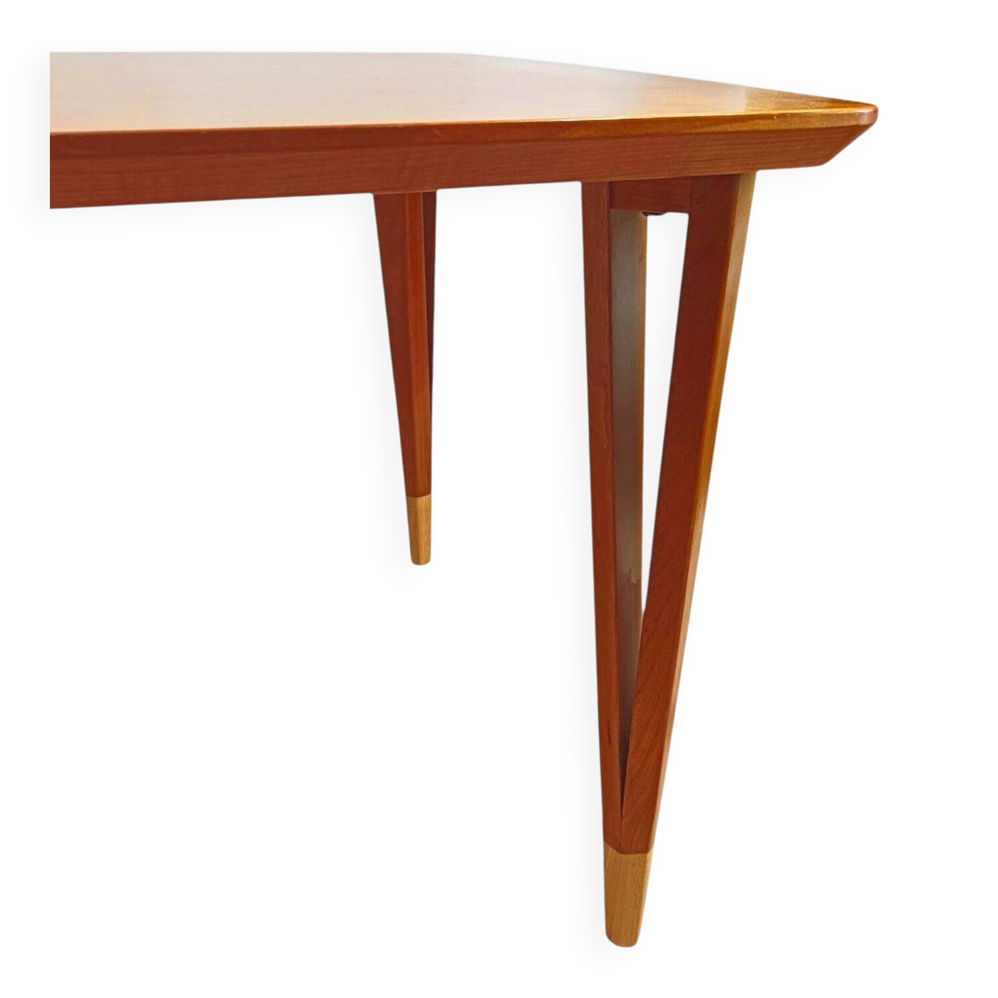 Table basse Lauritz Larsen, cerisier, Danemark années 60