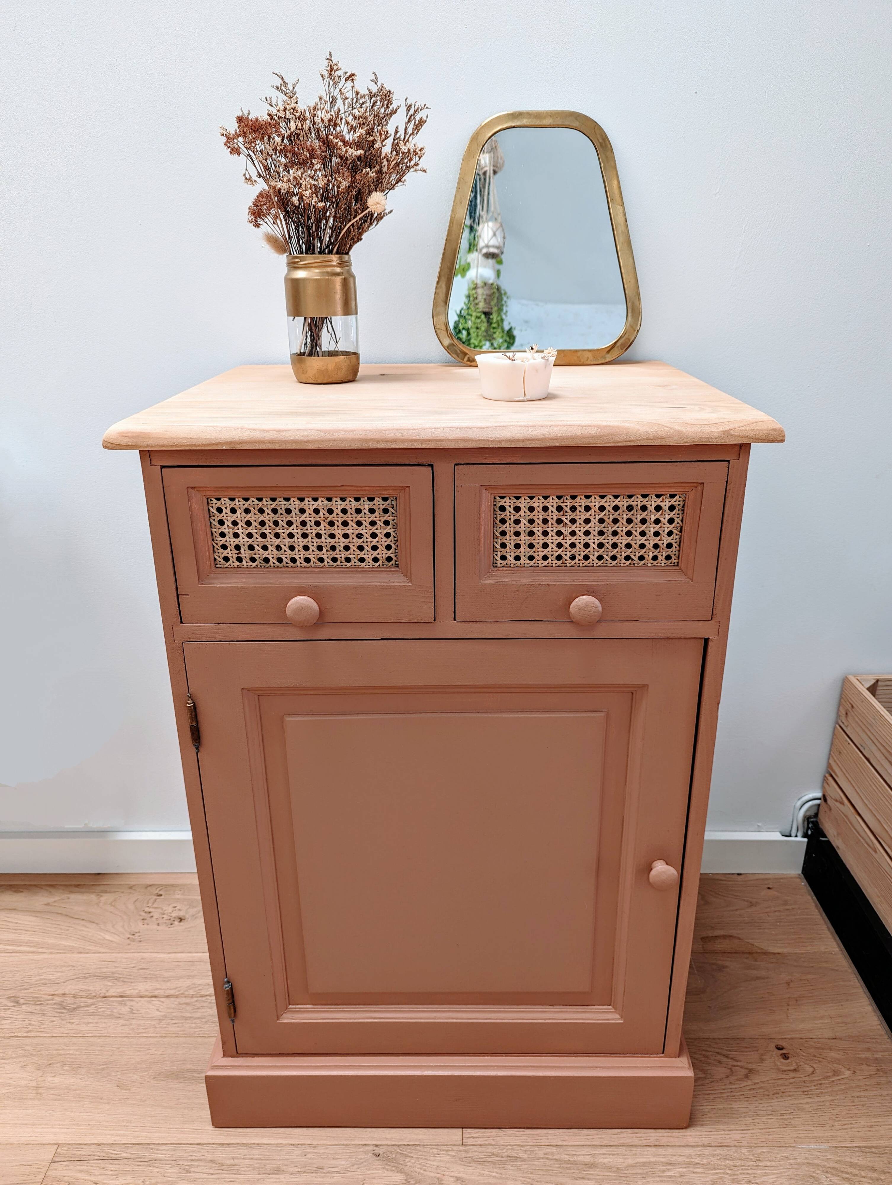 Storage furniture jam maker