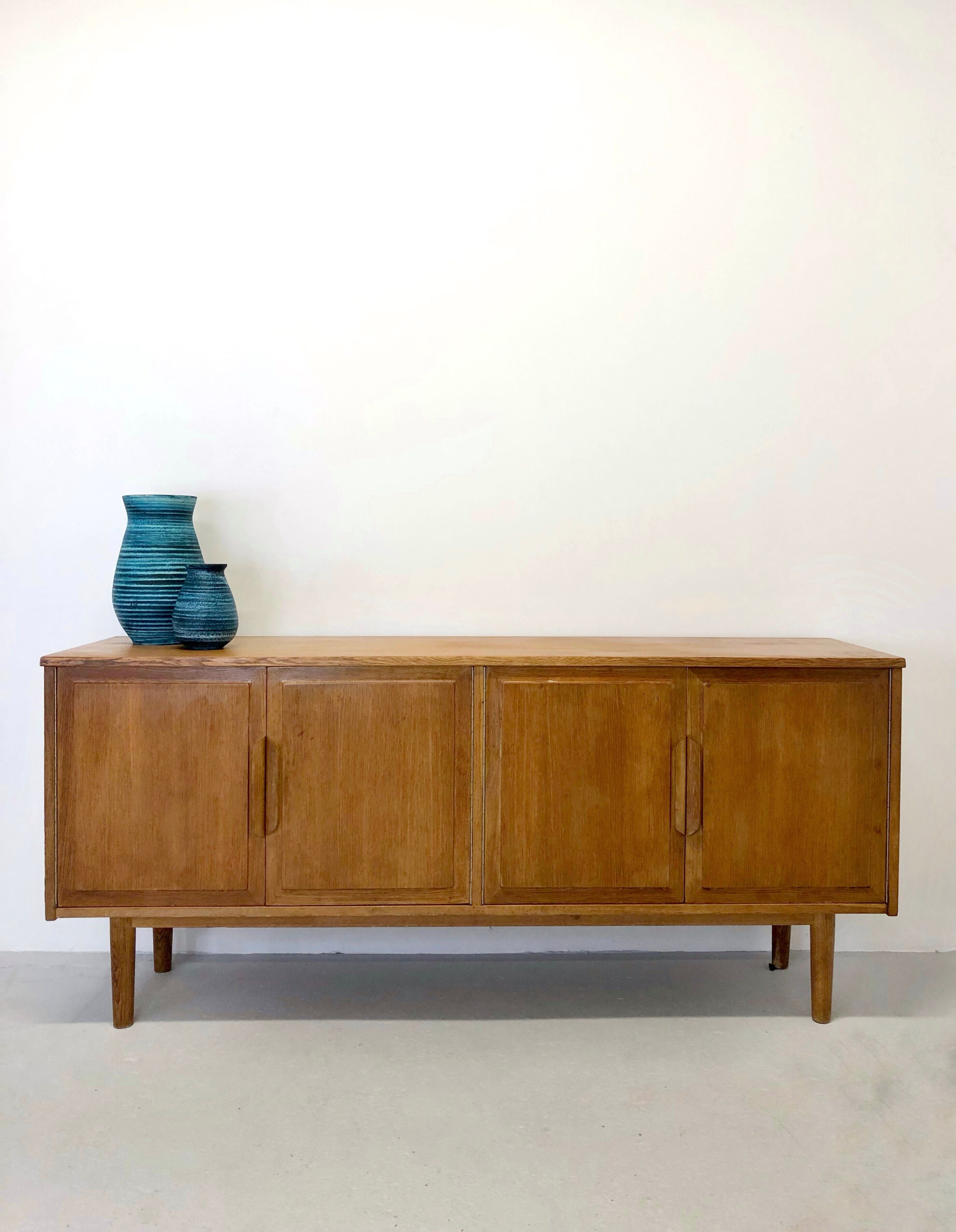 Vintage row in clear chene