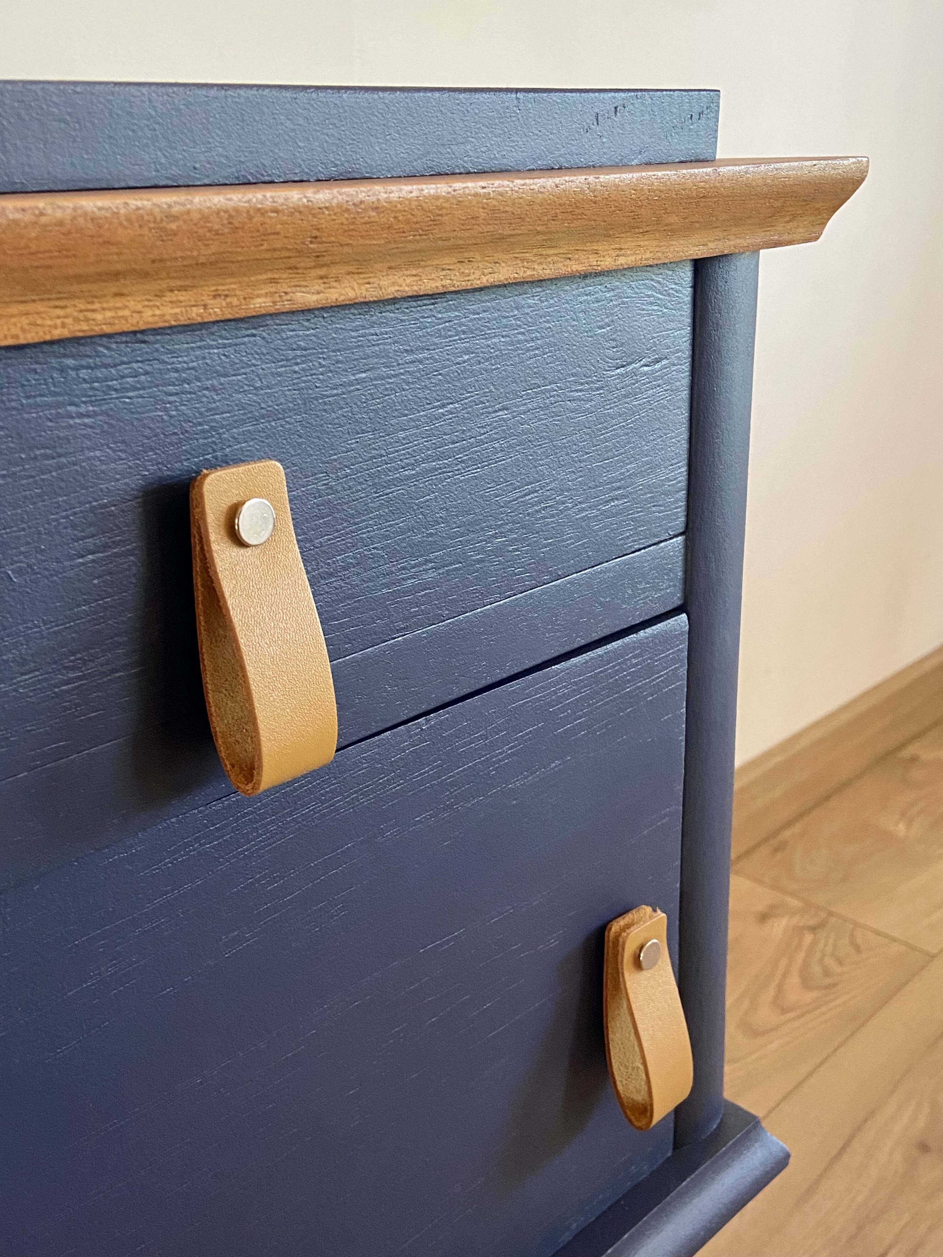 Pair of bedside tables