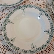 6 assiettes creuses anciennes Terre de fer